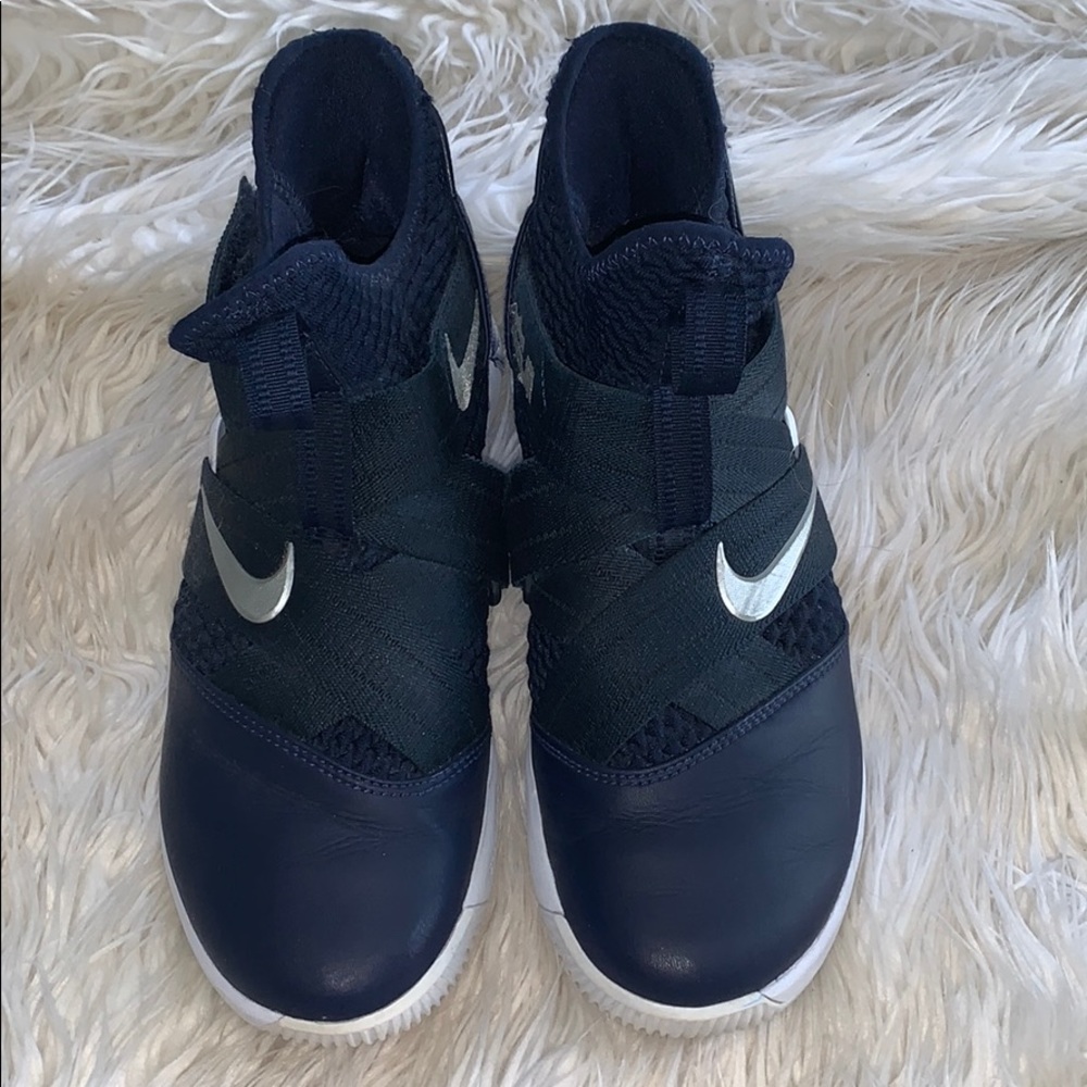 Women’s Nike basketball shoes